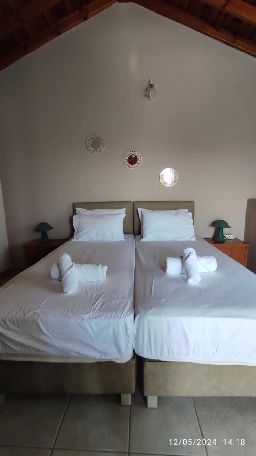 Katerina Rooms Nea Kallikrateia Exteriör bild